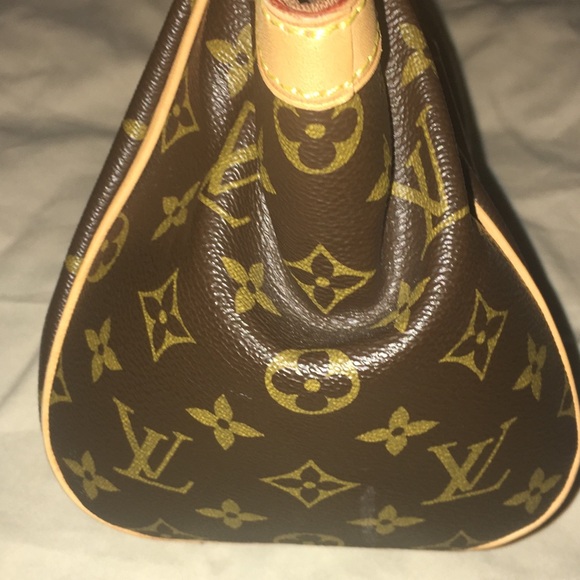 Sold… Sold…. Sold…Authentic LV tivoli pm - Picture 8 of 12